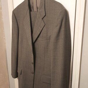 Men 2 Piece Grayish Tan Suit    43R